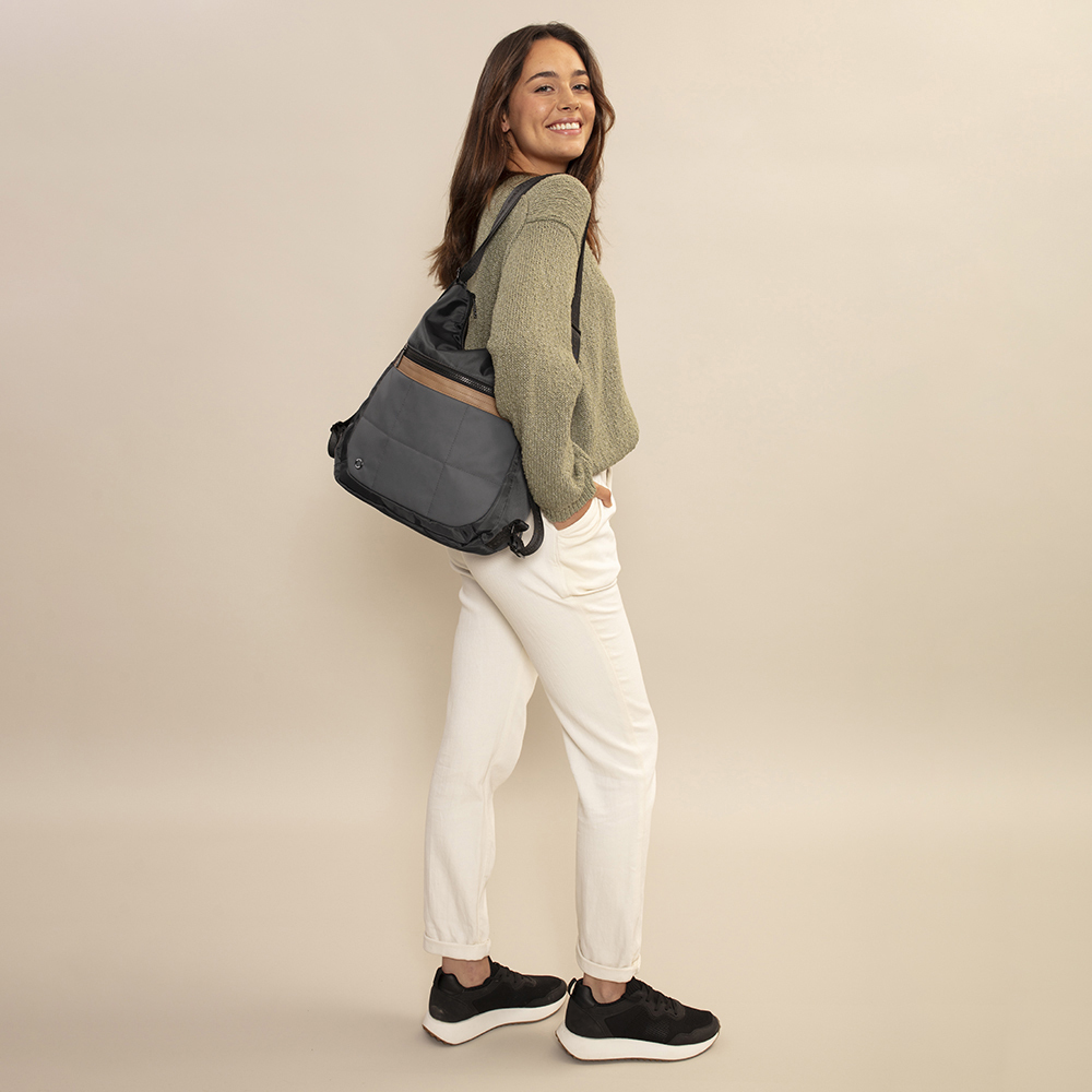 torba-na-rame-zenska-32x37x9-cm-sofia-siva