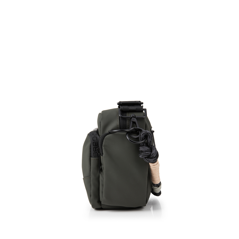 torba-na-rame-zenska-25x17x10-cm-mina-zelena
